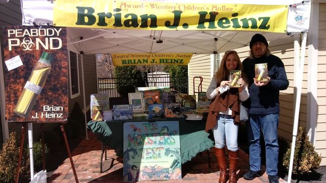 tent display for Brian J Heinz, author of 'Peabody Pond', a teen thriller novel [4RV Publishing]
